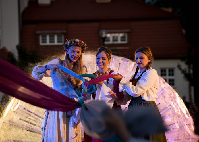 Tryptyk — Legenda o źródłach jastrzębskich