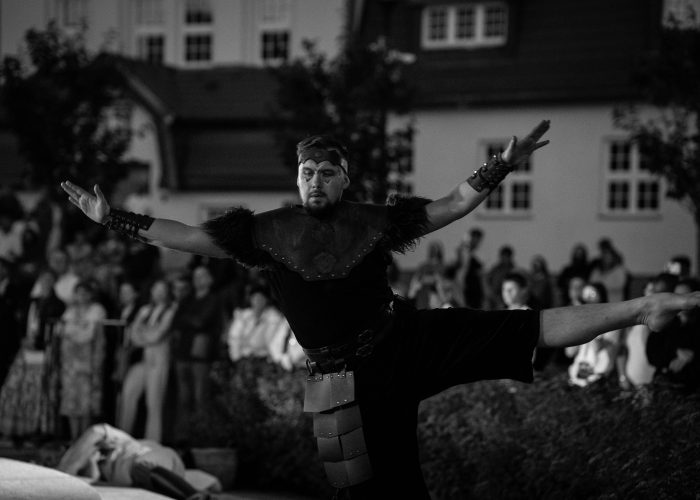Tryptyk — Legenda o źródłach jastrzębskich